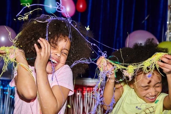 200 ml di Silly String Spray Party Streamer Spum Spray per l'albero di Natale